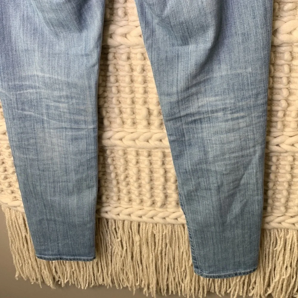 AG Adriano Goldschmied The Stevie Ankle Slim Straight Jean